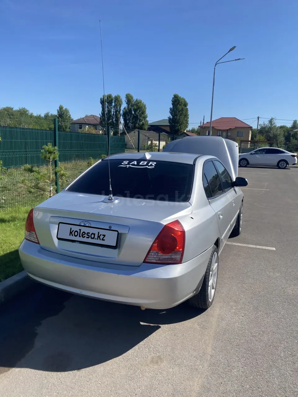 Hyundai Elantra, 2005