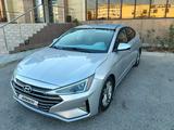 Hyundai Elantra 2018 года за 4 900 000 тг. в Актау – фото 3