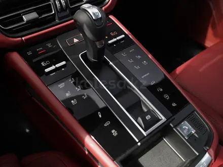Porsche Macan T 2026 года за 59 600 000 тг. в Астана – фото 17