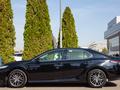 Toyota Camry Luxe 2023 года за 17 990 000 тг. в Алматы – фото 45