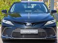 Toyota Camry Luxe 2023 года за 17 990 000 тг. в Алматы – фото 6