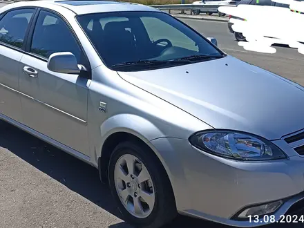 Chevrolet Lacetti 2023 года за 7 300 000 тг. в Семей – фото 2