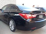 Hyundai Sonata 2012 года за 4 800 000 тг. в Уральск – фото 3