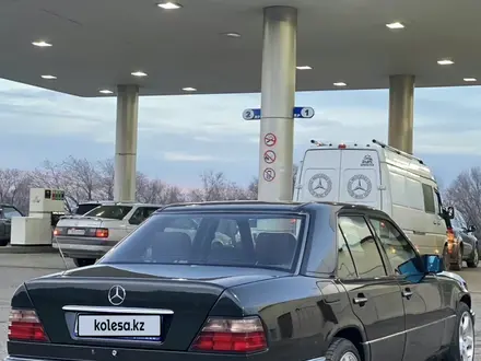 Mercedes-Benz E 280 1994 года за 4 350 000 тг. в Алматы – фото 5