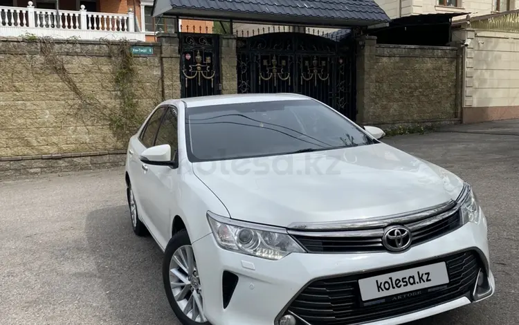 Toyota Camry 2015 годаүшін10 800 000 тг. в Шымкент