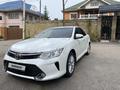 Toyota Camry 2015 годаүшін10 800 000 тг. в Шымкент – фото 6