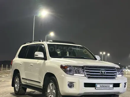 Toyota Land Cruiser 2014 года за 27 300 000 тг. в Актобе – фото 3