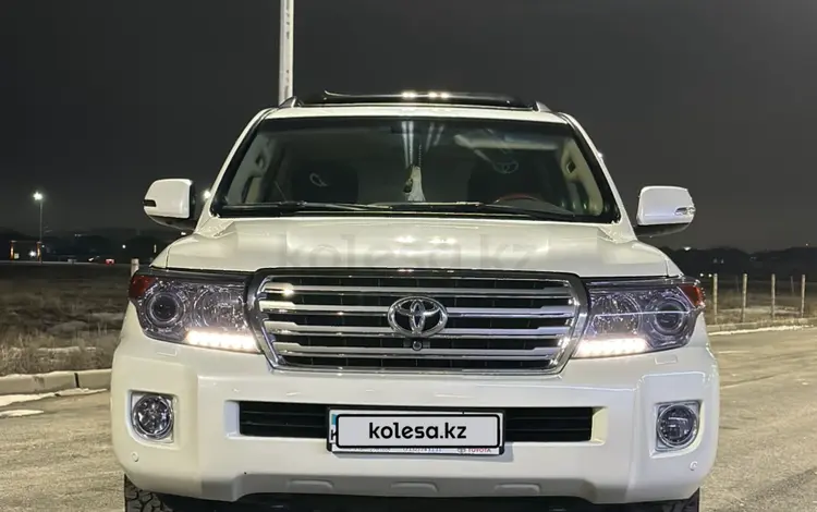 Toyota Land Cruiser 2014 года за 27 300 000 тг. в Актобе