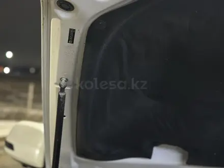 Toyota Land Cruiser 2014 года за 27 300 000 тг. в Актобе – фото 28