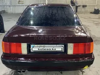 Audi 100, 1992
