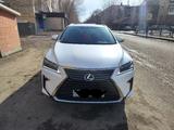 Lexus RX 200t 2017 года за 22 000 000 тг. в Актобе – фото 2