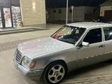 Mercedes-Benz E 220 1994 года за 3 000 000 тг. в Туркестан