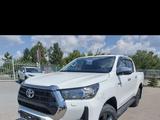 Toyota Hilux 2022 года за 21 300 000 тг. в Атырау