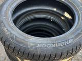 Шины (резина) Hankook 215/55R17 зимние за 110 000 тг. в Алматы