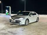 Toyota Camry 2019 годаfor14 800 000 тг. в Тараз – фото 2