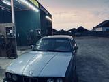 BMW 520 1992 года за 600 000 тг. в Алматы – фото 2
