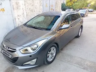 Hyundai i40, 2013