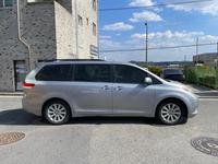 Toyota Sienna 2012 года за 7 500 000 тг. в Алматы