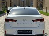 Hyundai Sonata 2018 годаүшін8 600 000 тг. в Туркестан – фото 2