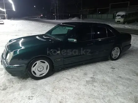 Mercedes-Benz E 280 1996 года за 2 400 000 тг. в Алматы – фото 7