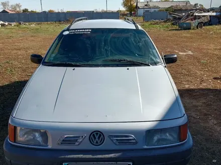 Volkswagen Passat 1994 года за 1 500 000 тг. в Степногорск – фото 3