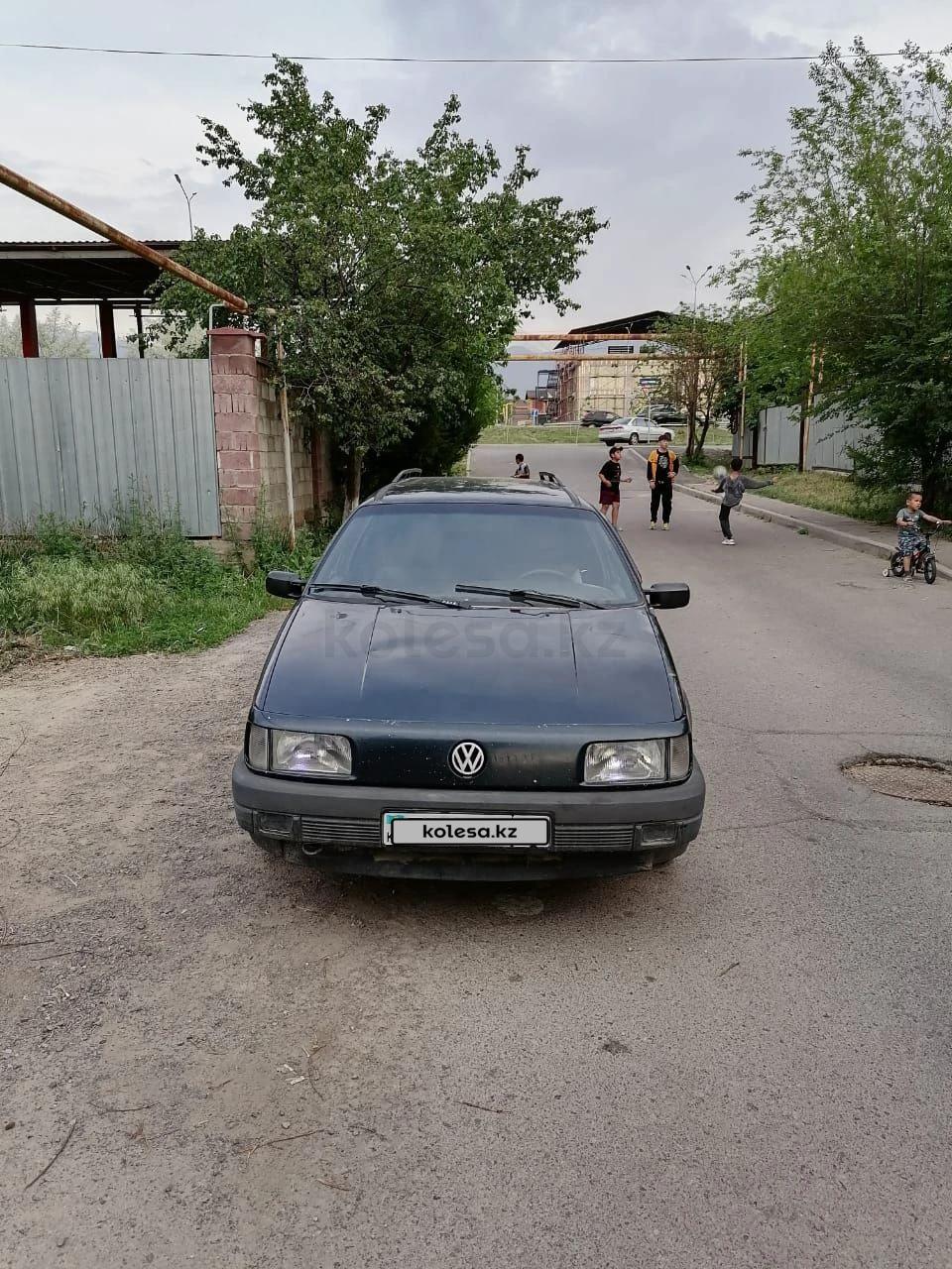 Volkswagen Passat 1991 г.