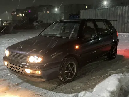 Volkswagen Golf 1994 года за 850 000 тг. в Караганда – фото 7