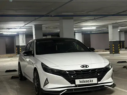 Hyundai Elantra 2021 года за 9 000 000 тг. в Астана