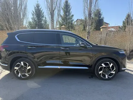 Hyundai Santa Fe 2023 года за 17 700 000 тг. в Караганда – фото 11