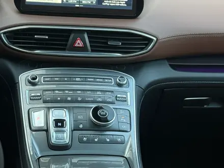 Hyundai Santa Fe 2023 года за 17 700 000 тг. в Караганда – фото 52