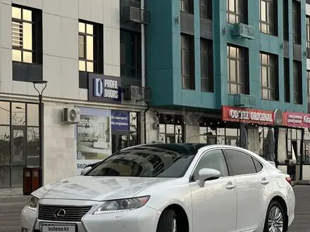 Lexus ES 350 2013 года за 13 700 000 тг. в Актау