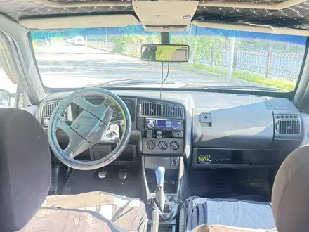 Volkswagen Passat 1992 года за 850 000 тг. в Алматы – фото 11