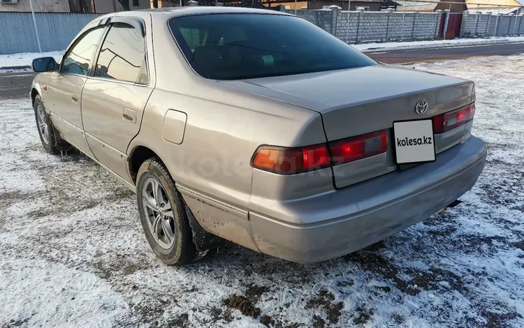 Toyota Camry 1998 года за 2 700 000 тг. в Алматы