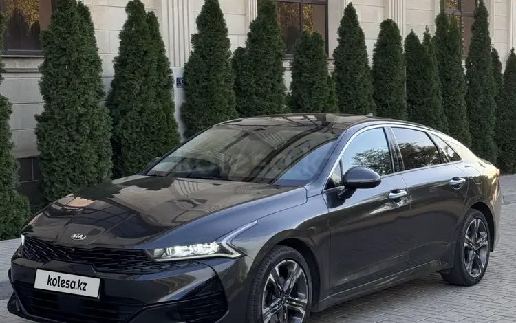 Kia K5 2021 года за 10 500 000 тг. в Алматы