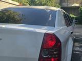 Chrysler 300C 2008 годаүшін2 500 000 тг. в Астана – фото 2