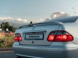 Mercedes-Benz CLK 230 2002 годаfor5 300 000 тг. в Алматы – фото 5