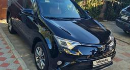 Toyota RAV4 2019 года за 14 700 000 тг. в Шымкент – фото 2