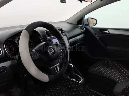 Volkswagen Golf 2010 года за 3 250 000 тг. в Астана – фото 12