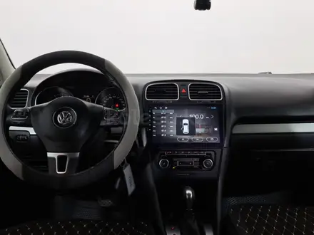 Volkswagen Golf 2010 года за 3 250 000 тг. в Астана – фото 14