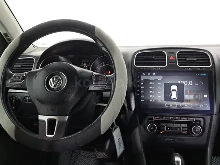 Volkswagen Golf 2010 года за 3 250 000 тг. в Астана – фото 17