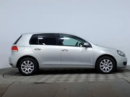Volkswagen Golf 2010 года за 3 250 000 тг. в Астана – фото 4