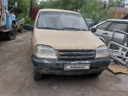 Chevrolet Niva 2006 года за 1 650 000 тг. в Астана – фото 2