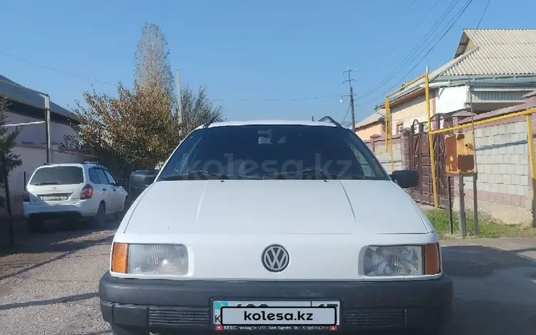 Volkswagen Passat 1993 годаfor1 600 000 тг. в Сарыагаш