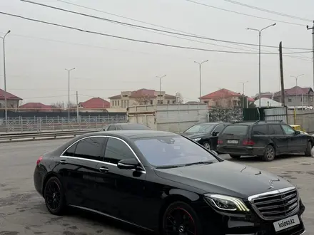 Mercedes-Benz S 450 2017 года за 31 000 000 тг. в Алматы – фото 4