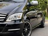 Mercedes-Benz Viano 2013 года за 16 500 000 тг. в Алматы – фото 4