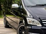 Mercedes-Benz Viano 2013 года за 16 500 000 тг. в Алматы – фото 2