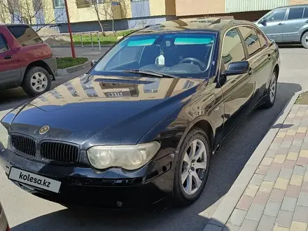 BMW 745 2002 года за 2 700 000 тг. в Алматы