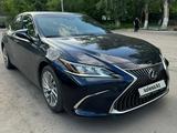 Lexus ES 250 2021 года за 19 000 000 тг. в Павлодар – фото 2