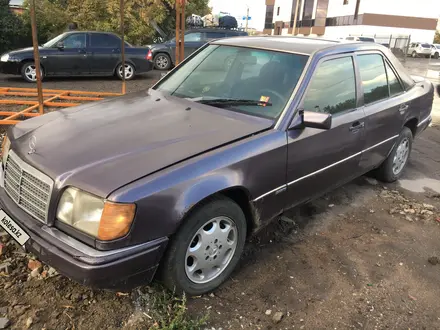 Mercedes-Benz E 260 1991 года за 1 200 000 тг. в Караганда – фото 3