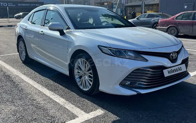 Toyota Camry 2018 годаүшін12 400 000 тг. в Шымкент